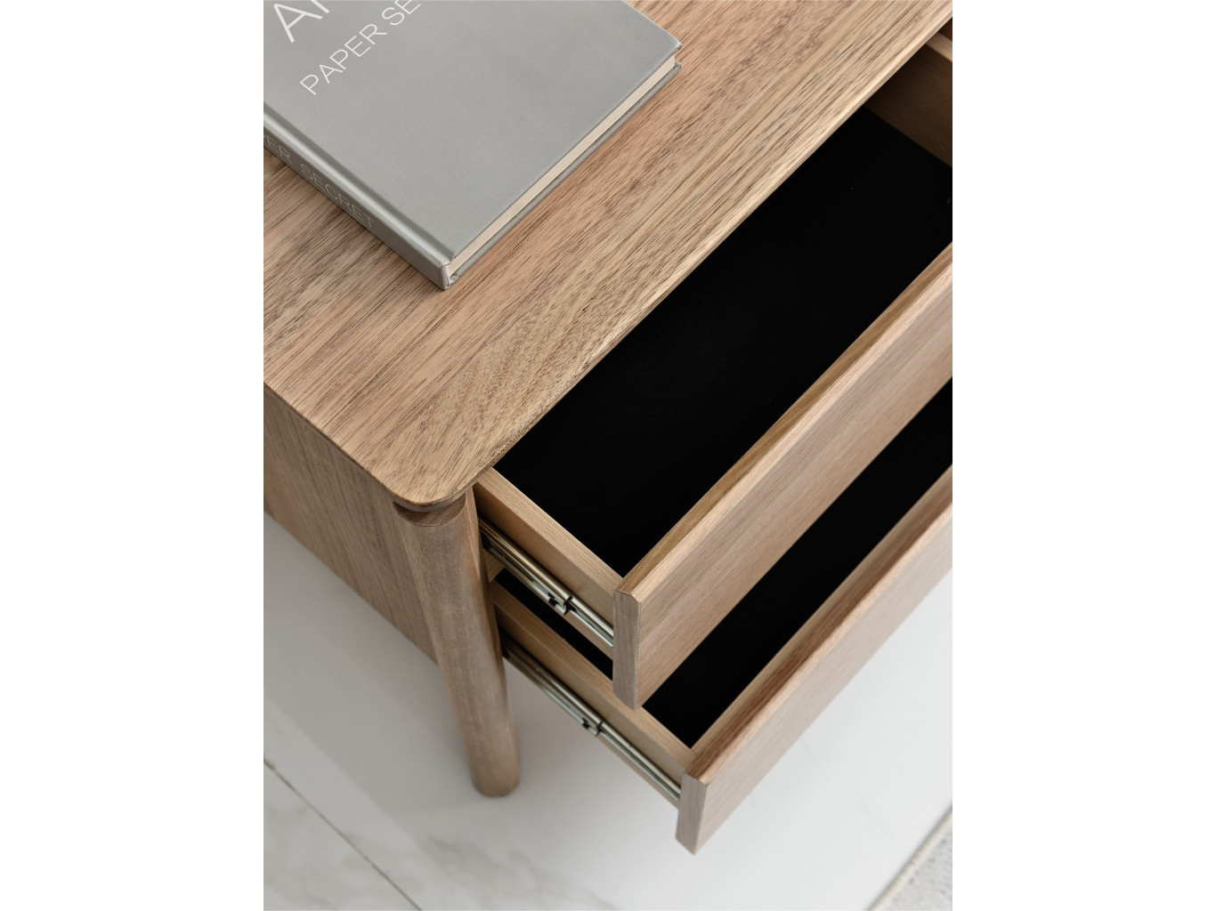 MIRELLA Beside Table